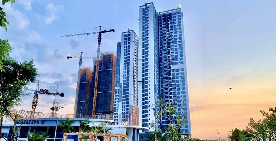 ECO GREEN SAI GON APARTMENT COMPLEX