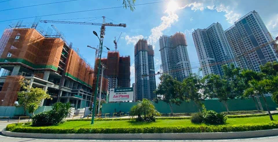 ECO GREEN SAI GON APARTMENT COMPLEX