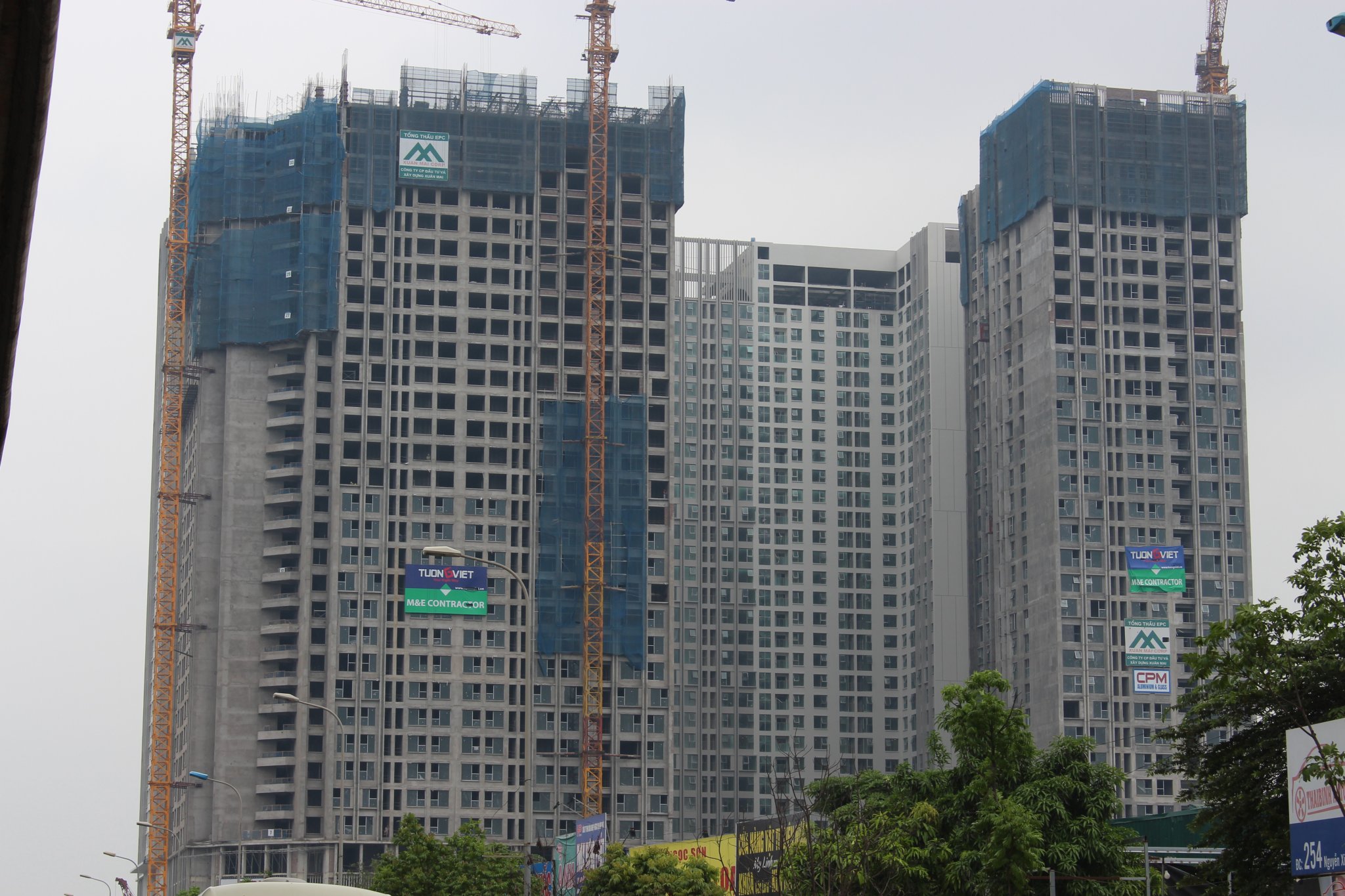 ECO GREEN CITY APARTMENT COMPLEX