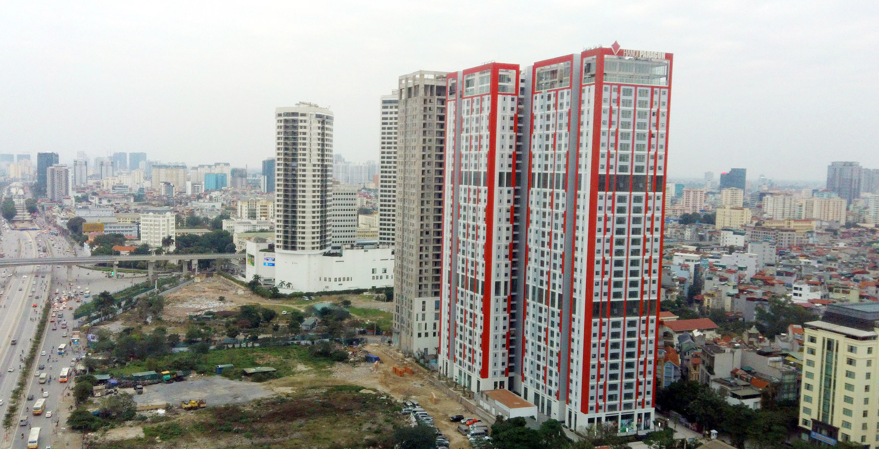 Hanoi Paragon Apartment