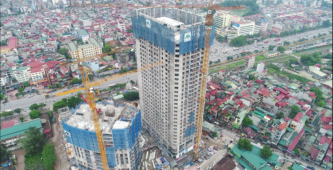 Imperial Plaza apartment complex