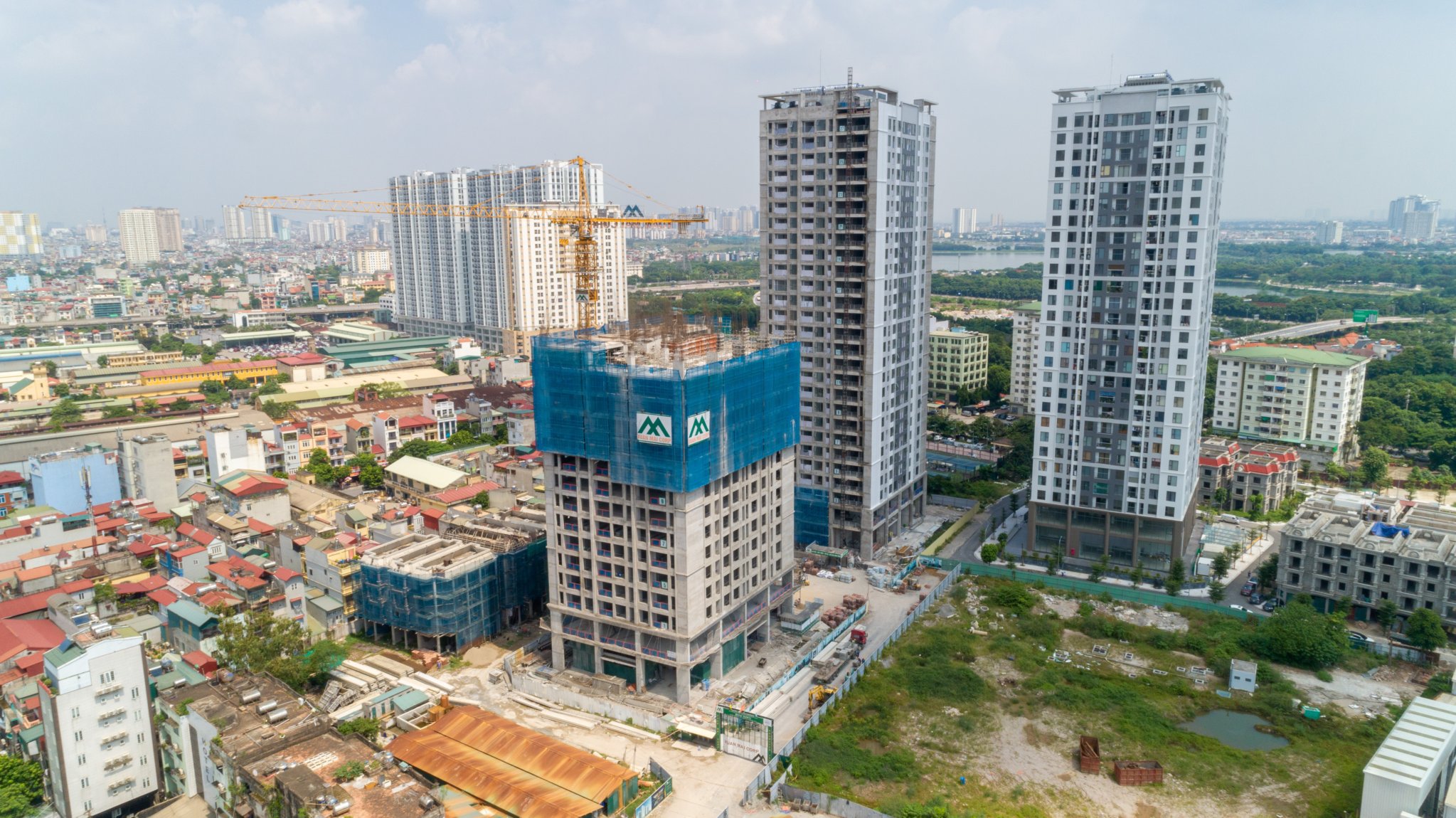ROSE TOWN NGOC HOI APARTMENT