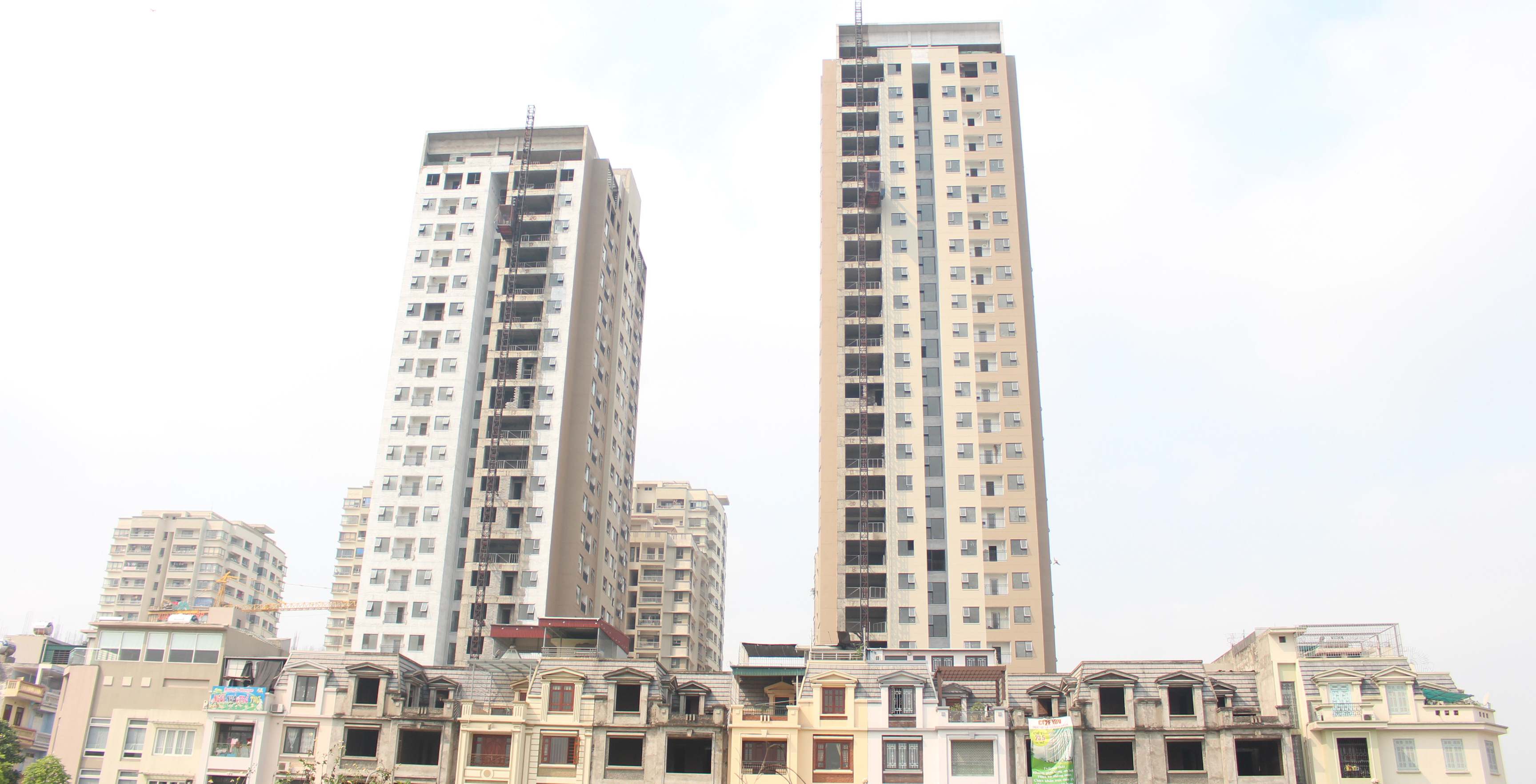 CT1AB APARTMENT ME TRI PLAZA
